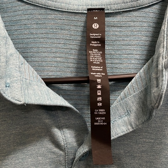 Men’s Lululemon polo size medium - Picture 3 of 6